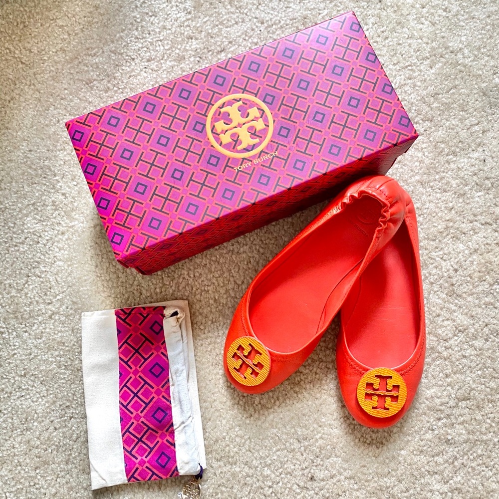TORY BURCH Minnie Orange Leather Flats In Box 6.5